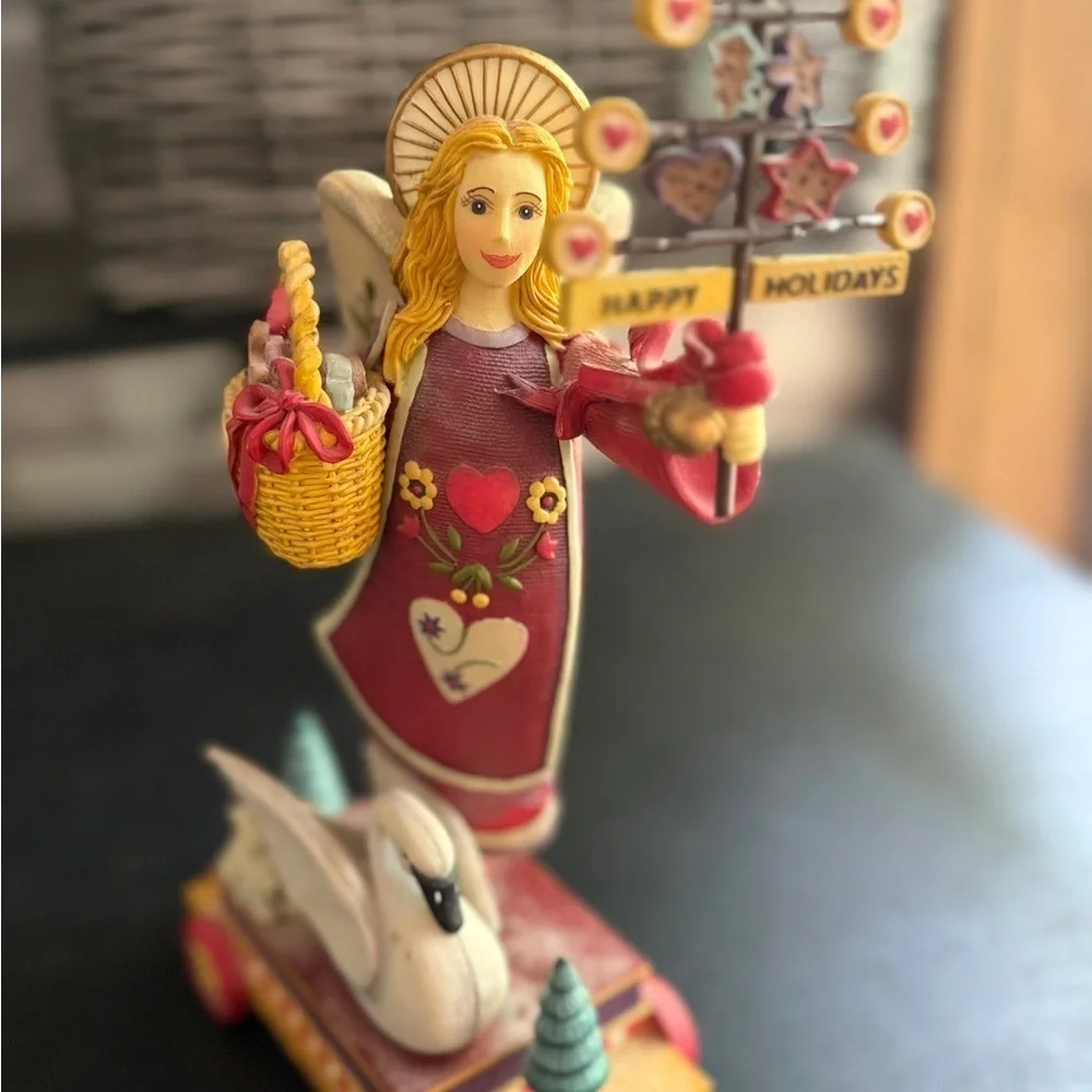 Americana Christmas Holiday Angel Figurine by Kathy Killip for DEMDACO, 2001